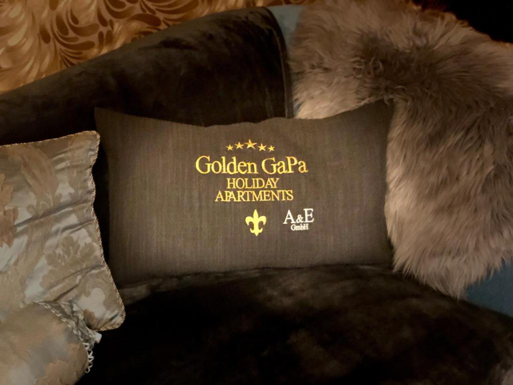 Golden GaPa Luxury Apartment 26