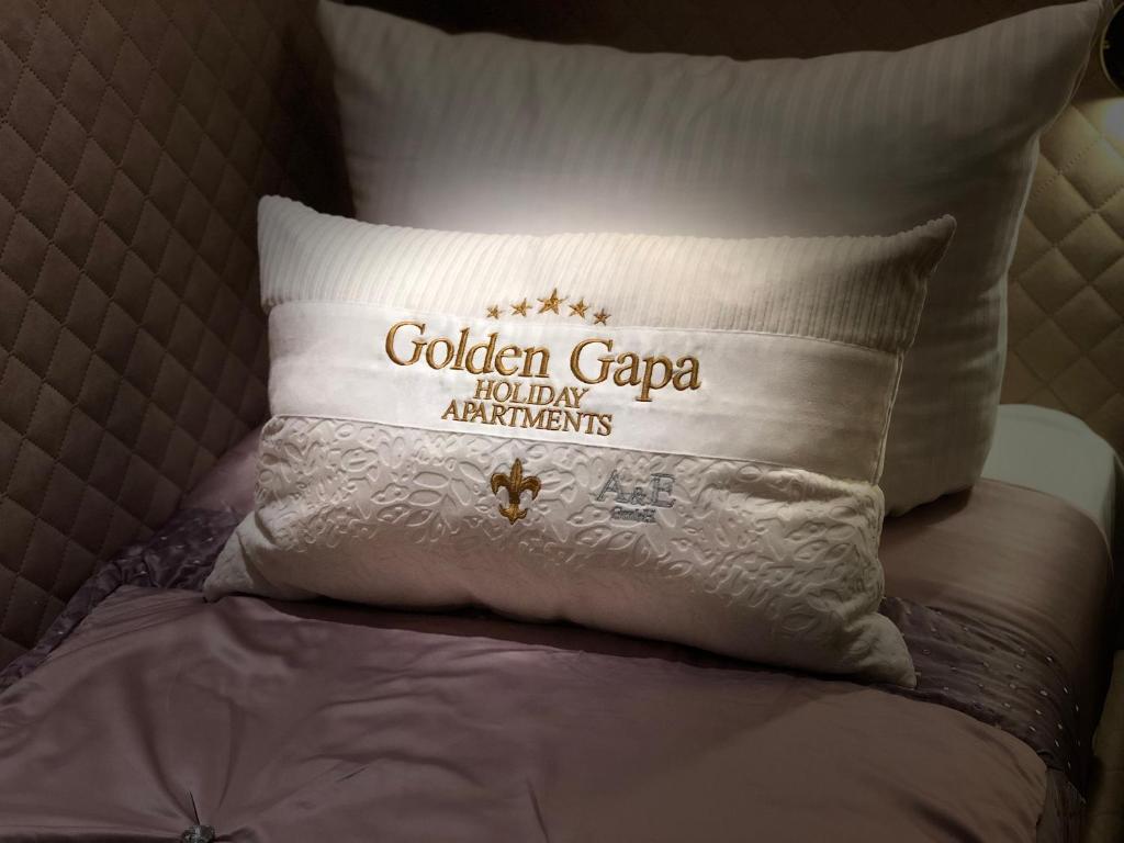 Golden GaPa Luxury Penthouse 31